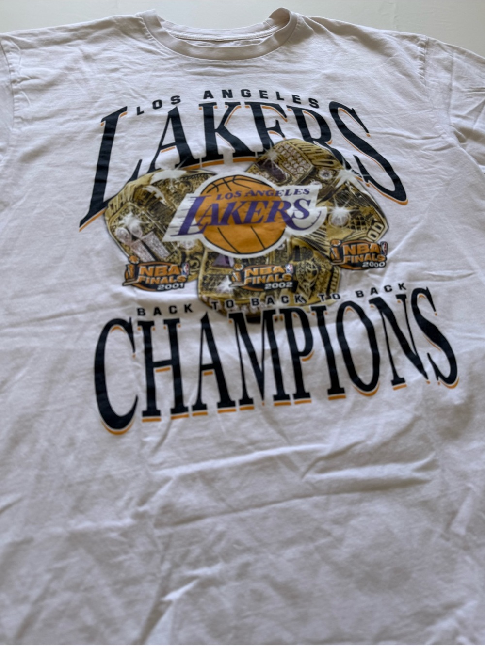 White Los Angeles Lakers Back to Back Champions T-Shirt Mitchell & Ness